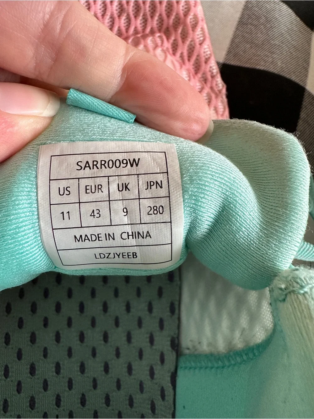 Women's Athletic‎ Running Shoes in Pink and Aqua